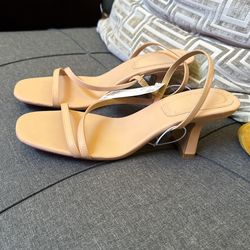 Nwt H&M Kitty Heel Sandals Beige 8.5