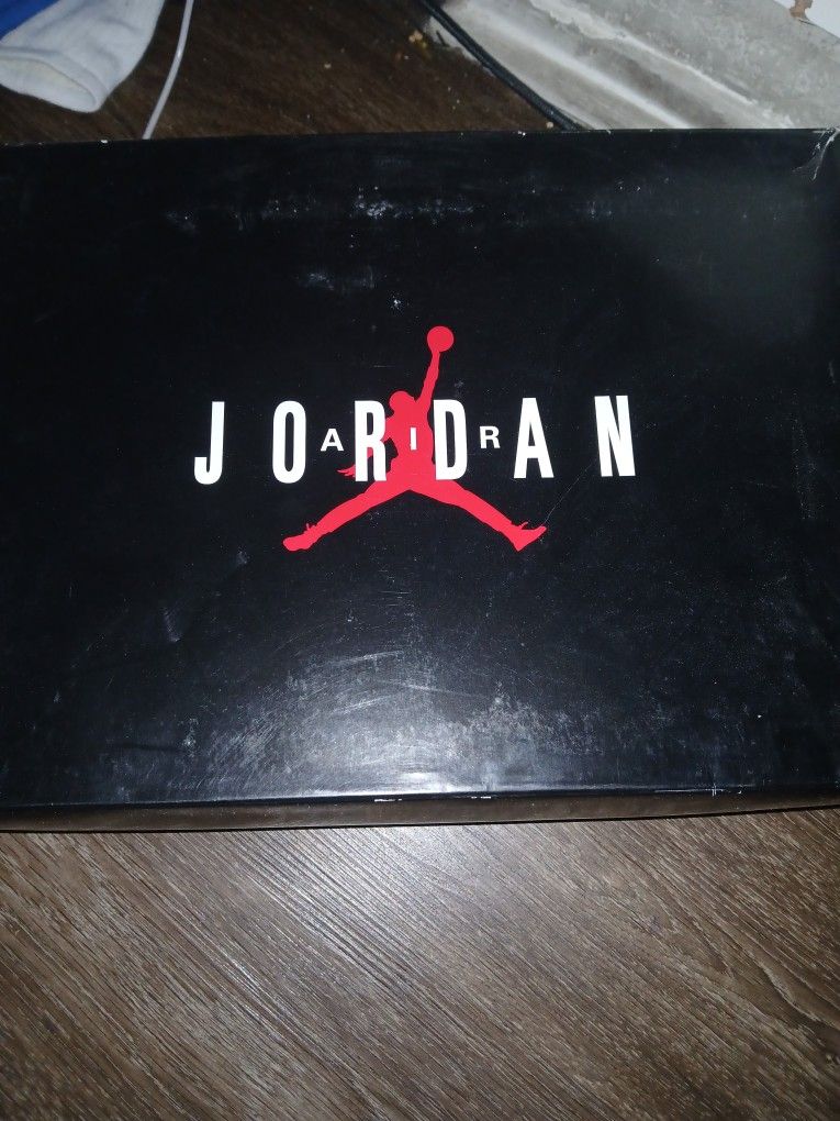 Air Jordan 11 Retro