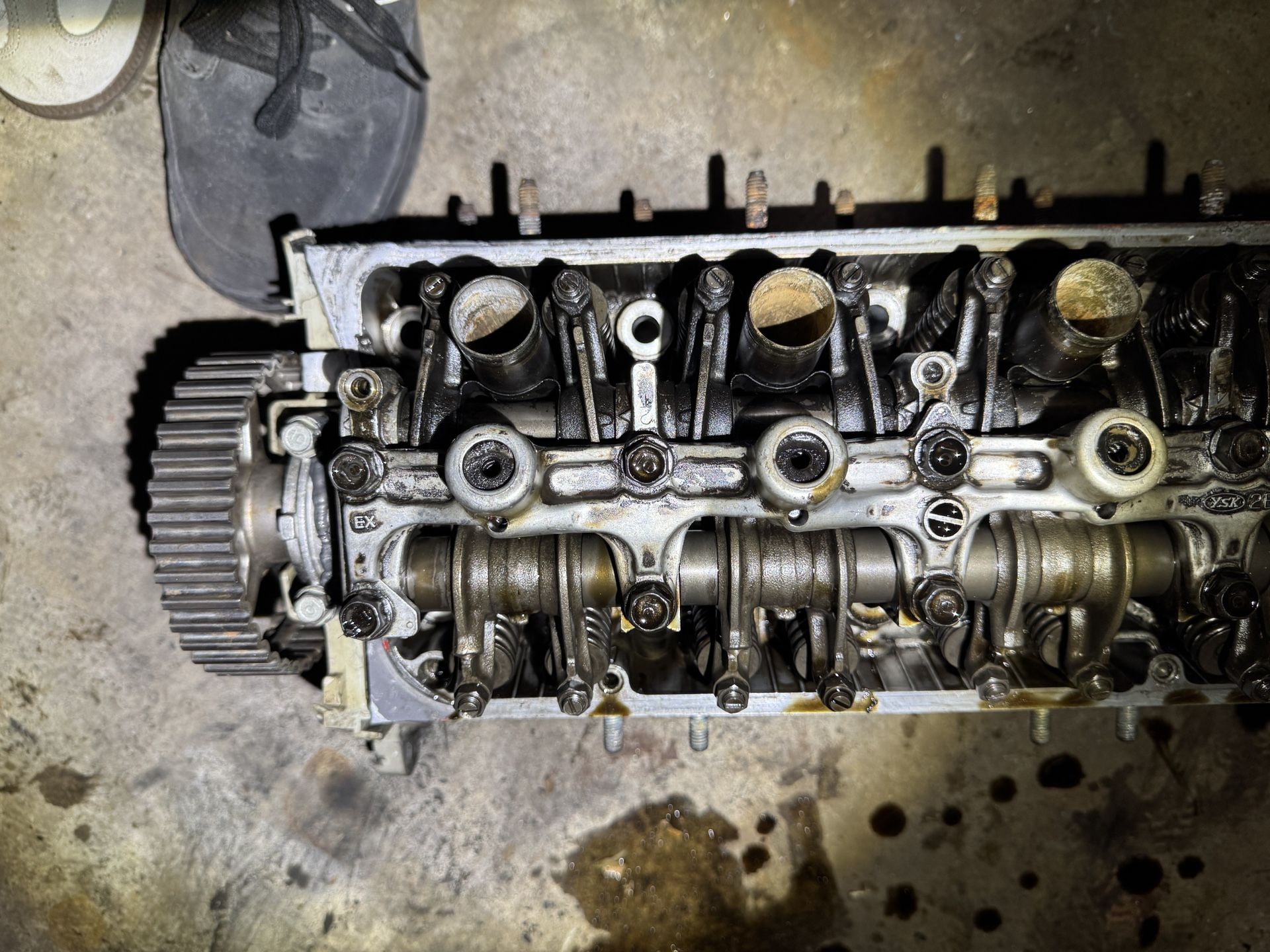 D16y8 Head