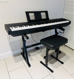 Yamaha P45B 88-Key Weighted Piano + Heavy Duty Liquid Stands Set (Like New)