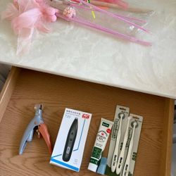 Cat Grooming Kit + A free Wand Toy