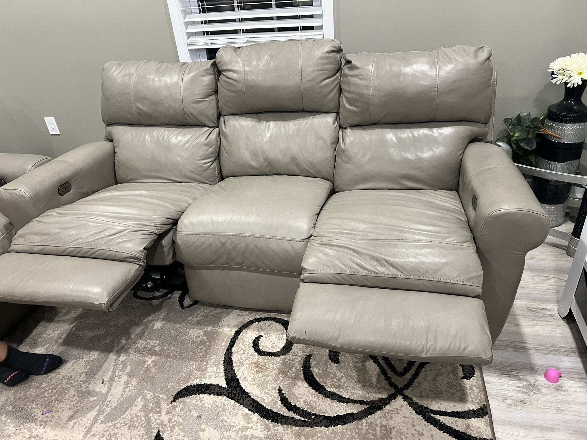 New Recliner 2 Sofa 3 Seater 