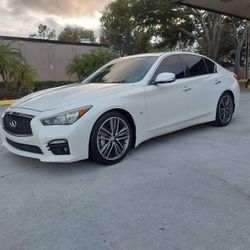 2014 Infiniti Q50