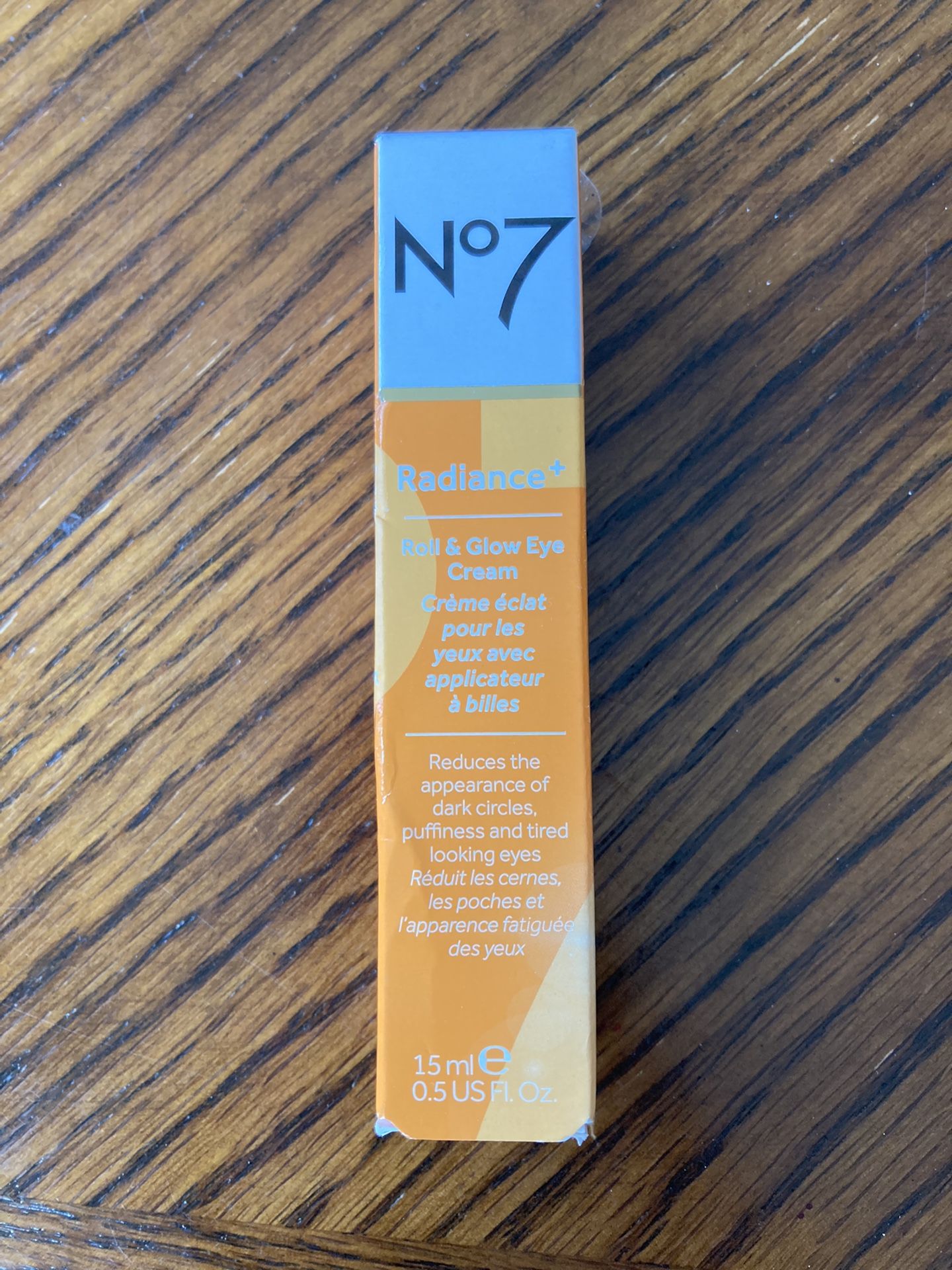 NWT No 7 Radiance + Roll & Glow Eye Cream