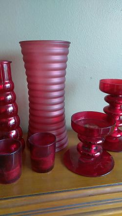 Assorted Red Decor