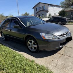 2004 HONDA ACCORD 