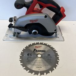 Milwaukee M18 18V Lithium-Ion Cordless 6-1/2 in. Circular Saw (Tool-Only)