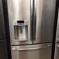 GE French Door Refrigerator (Counter Depth)