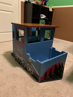 Train Desk