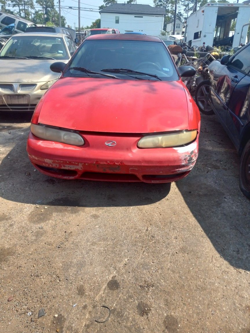 2004 Oldsmobile Alero  Motor 3.4 Parts Only $25
