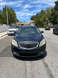 VENDO BUICK VERANO 2013 SALVAGE $2,500 OBO