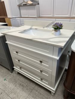 Bathroom cabinet