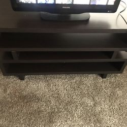 Tv Stand Normal Use Nothing Wrong With It Just Bought New Things For My House