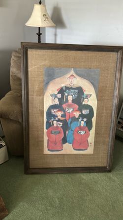 Asian art king with family