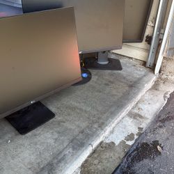 Monitors 