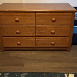 Kids RoomsToGo Creekside Taffy Twin Dresser