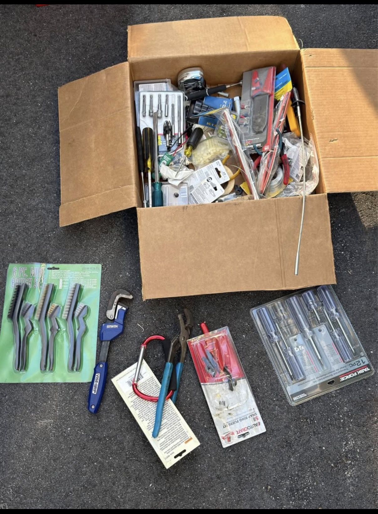 Large Tool Lot Box Irwin Task Force Pliers Brushes Screwdrivers Mixed Hand Tools