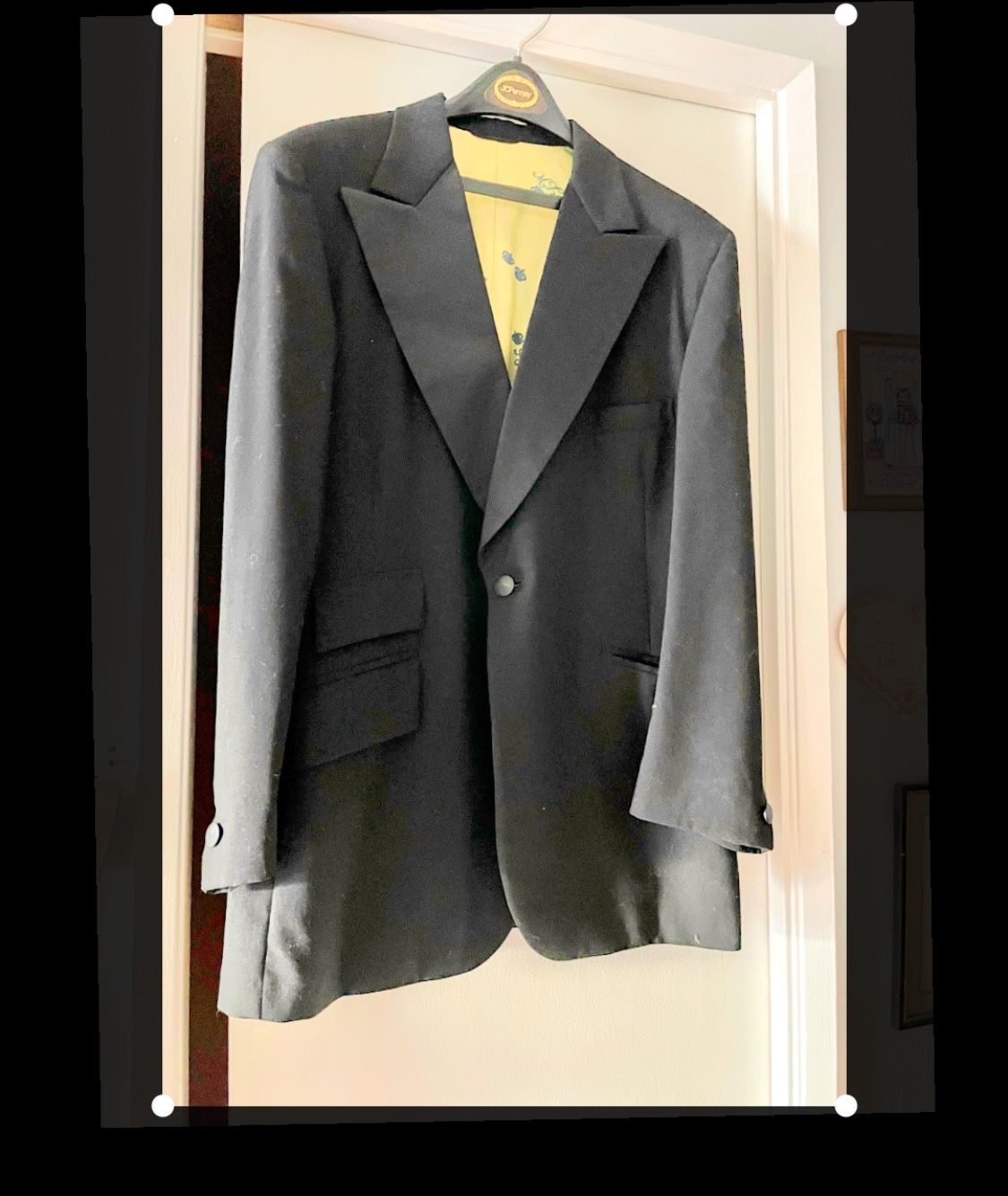 Tuxedo/suit Jacket And Pants
