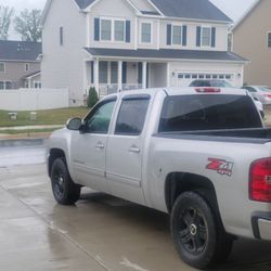 2012 Silverado Z71 4x4 CrewCabb 