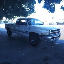 1998 Dodge Ram 2500