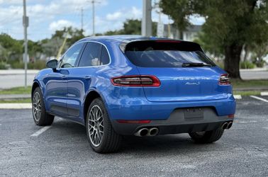 2015 Porsche Macan