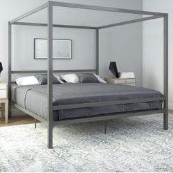 King Canopy Bed/mattress