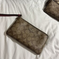 Authentic Coach Wristlet 