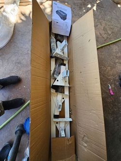 Cargo van roof ladder rack