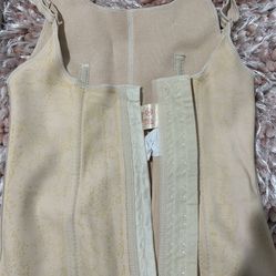 2 Fajas Chalecos Colombianas ($35 Each)