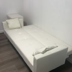73inch Velvet sofa bed （brand new all in the box）