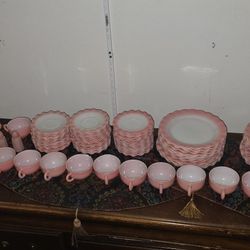 Hazel Atlus Crinoline Dishes