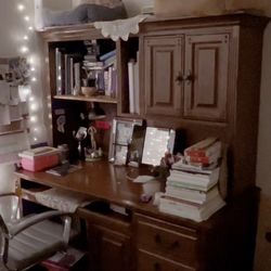 Solid Wood Oak Vintage Hutch Desk - Academia Aesthetic