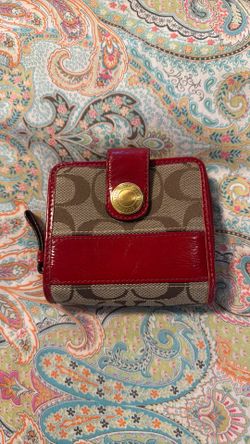Coach wallet excellent condition Coach wallet excellent condition