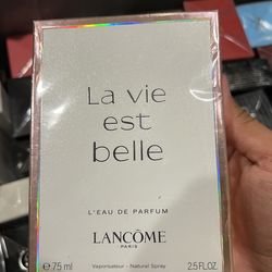 La vie est belle 3.4 fl oz