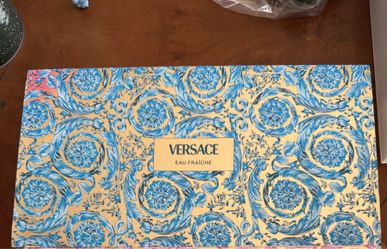 Father's day gift Versace cologne set