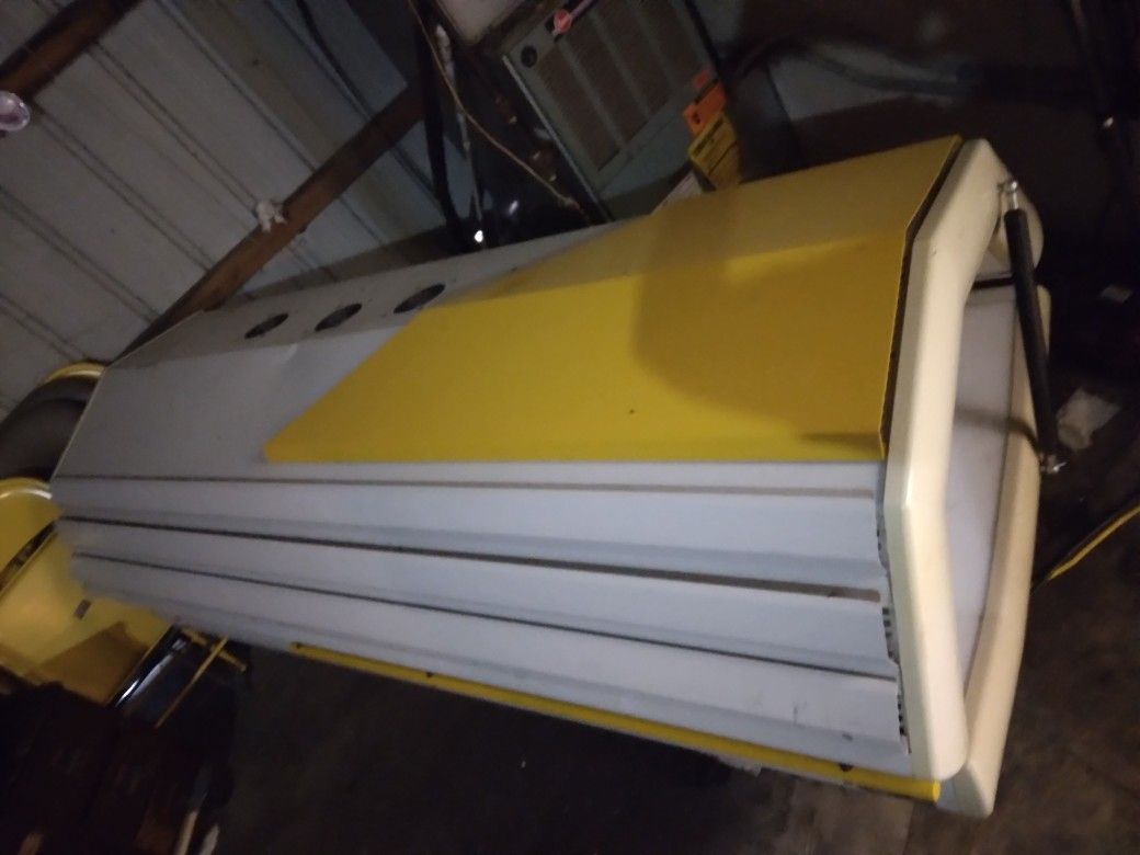 Tanning Bed