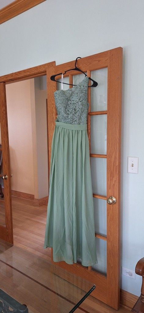 Wedding NEW - MINT CONDITION