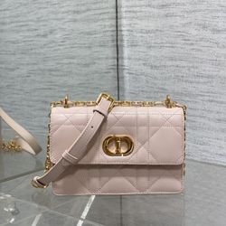 Simple and fashionable multi-purpose small bag