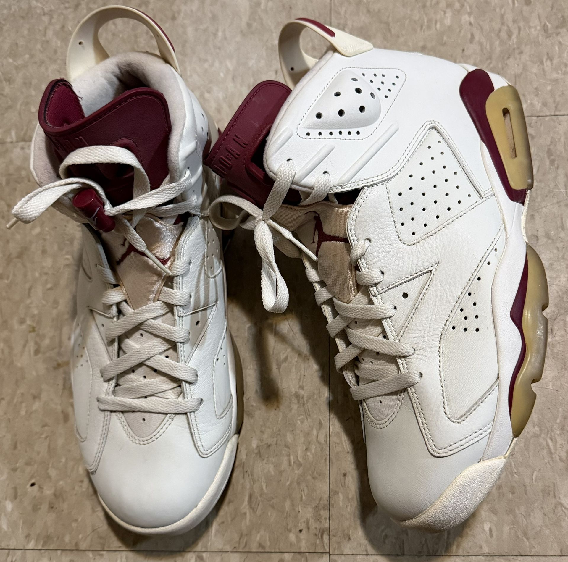 Nike Air Jordan 6 Retro Maroon 6 Sneakers Size 10