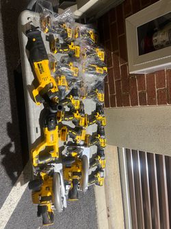 DeWalt 20V & 12v Cordless Power Tool Lot