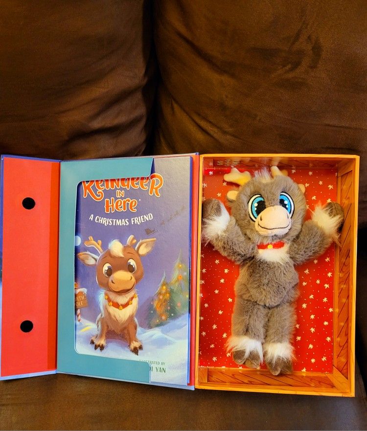 REINDEER PLUSH AND STORY BOOK GIFT SET
