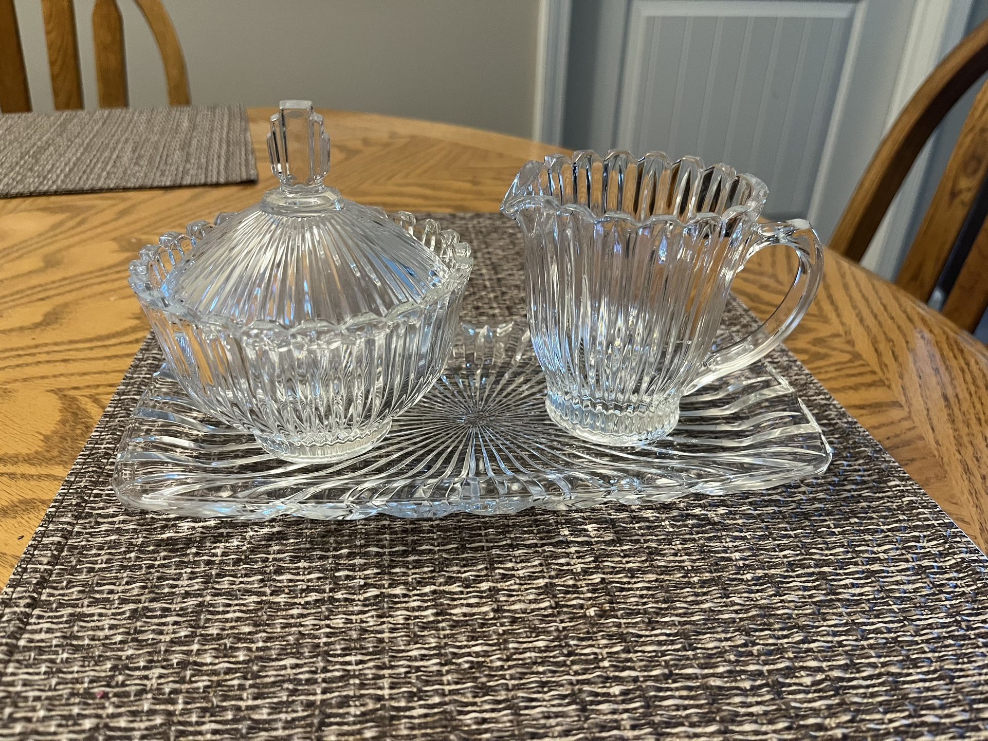 Mikasa Sugar An Creamer Set