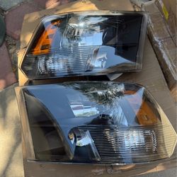 09-18 Dodge Ram Black Amber Reflector Headlights