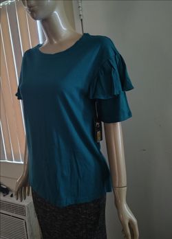 NEW BLOUSE SIZE M