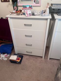 White 4-Drawer Dresser with Silver Handles