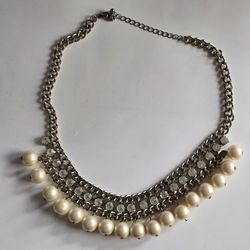 Pearl and crystal silver necklace