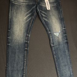 BRAND NEW “slim fit” PURPLE JEANS COMES W TAGS & BAG