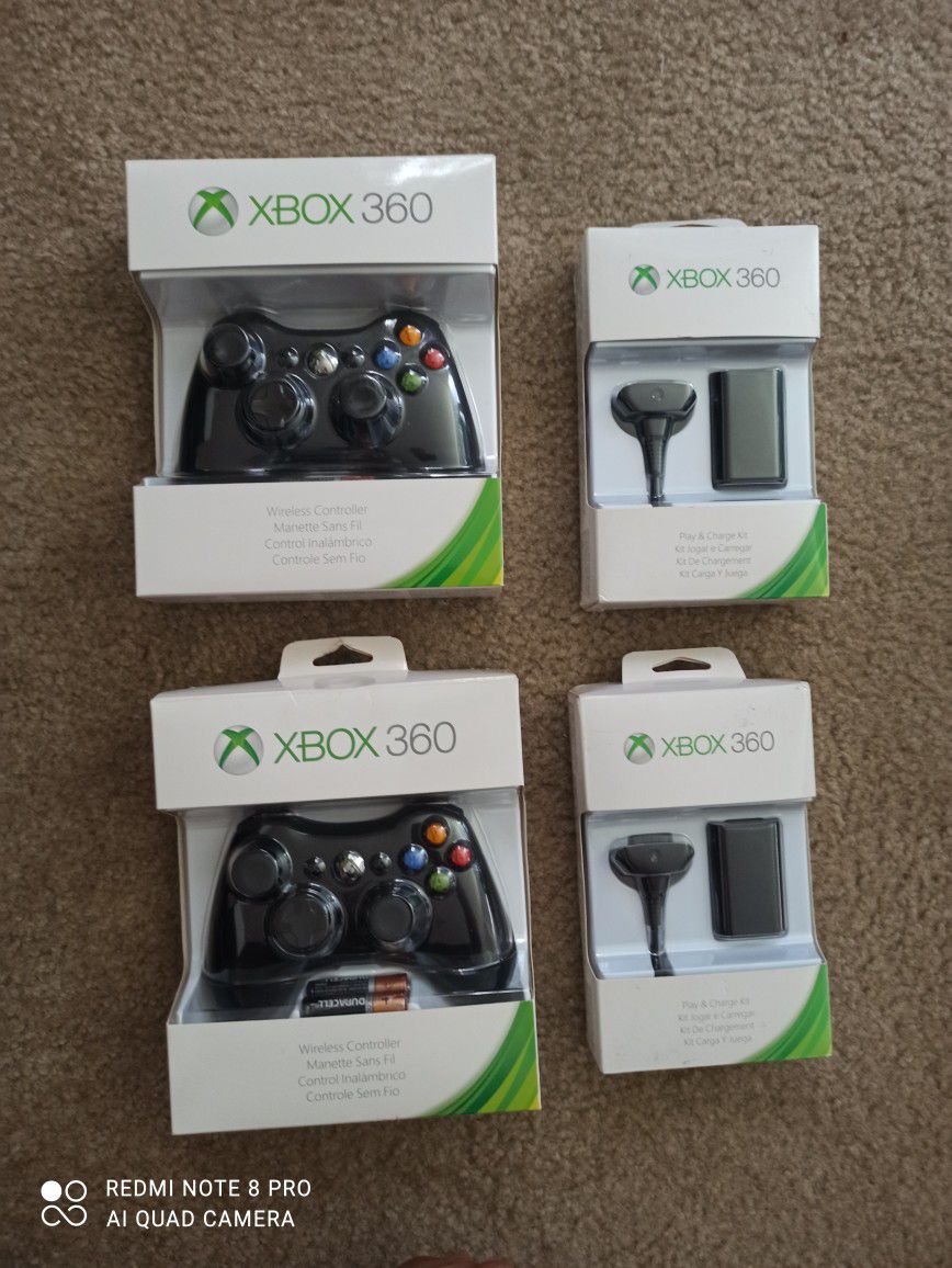 Xbox 360 Controller And Play & Charge Kit Set