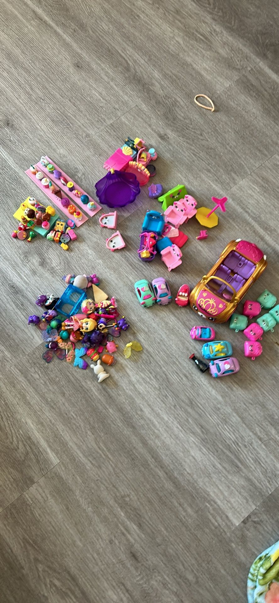HUGE Shopkins Lot!