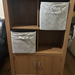 Good Quality Wood (Cubbies Not Including)